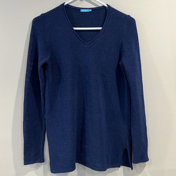 🔥J. McLaughlin Blue V-Neck Sweater🔥 - Picture 1 of 6